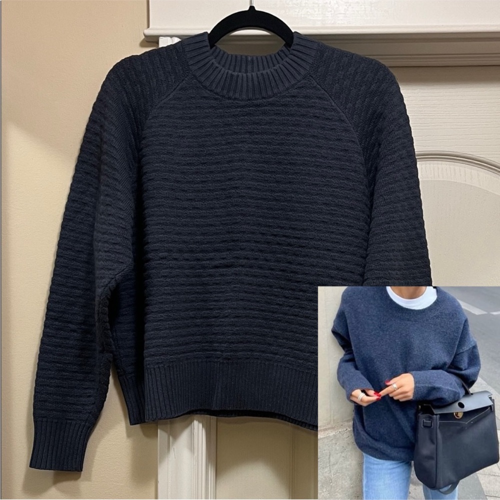 Lululemon Navy Textured Knit Sweater Raglan Sleeve